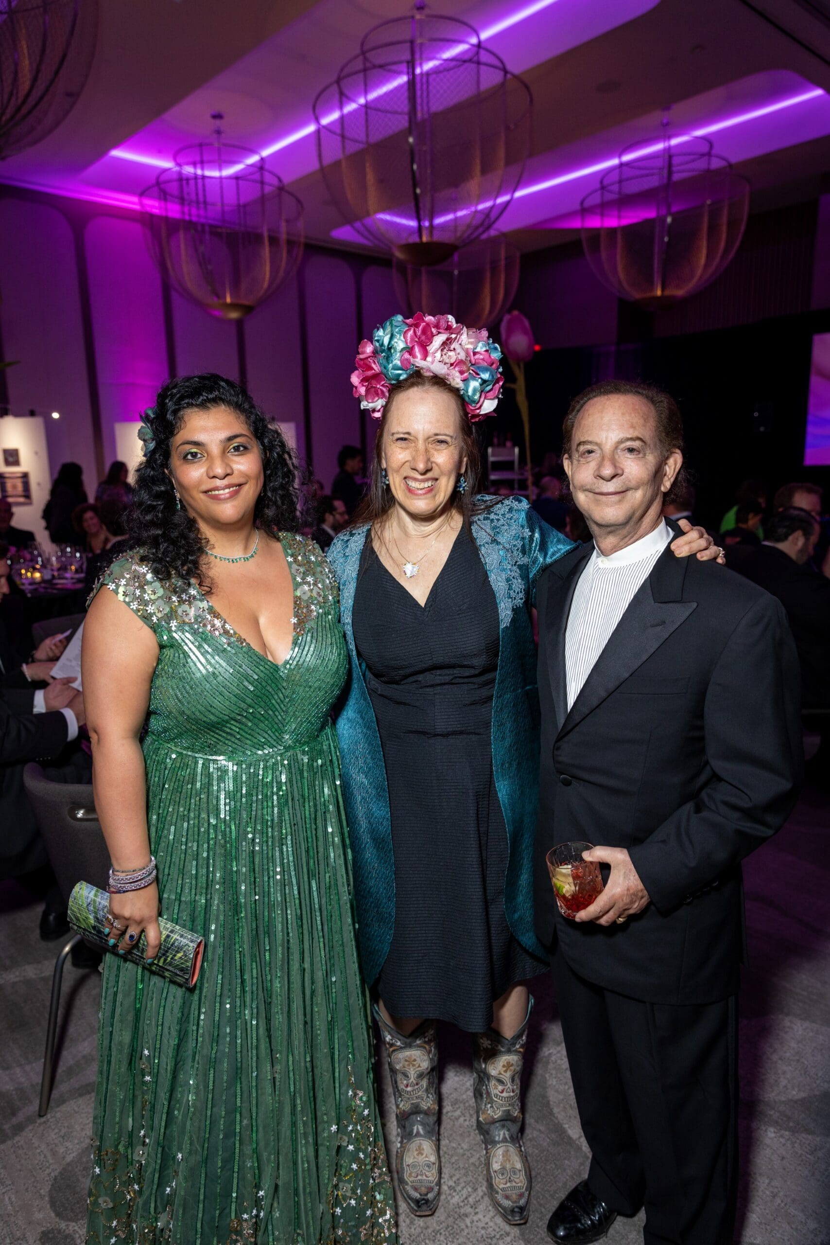 Janavi Mahimtura Folmsbee, Catherine D. Anspon, Lester Marks at Art League Houston's 76th Anniversary Gala, Bloom (Photo by Alex Barber)