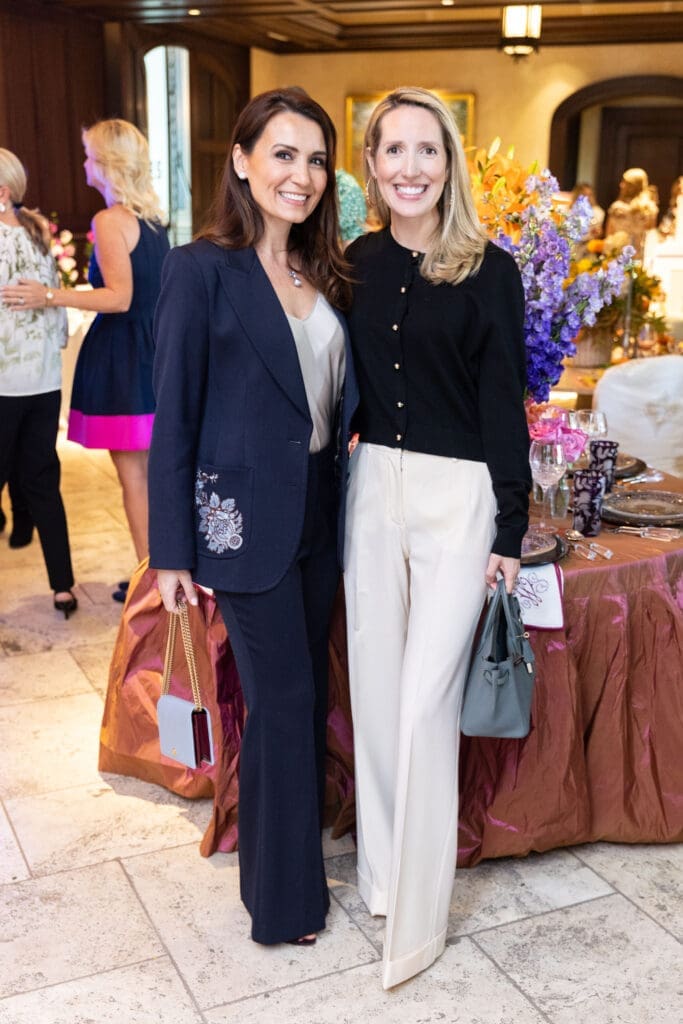 Kimberly Schlegel Whitman, Krystal Schlegel Davis (Photo by John Cain Photography)