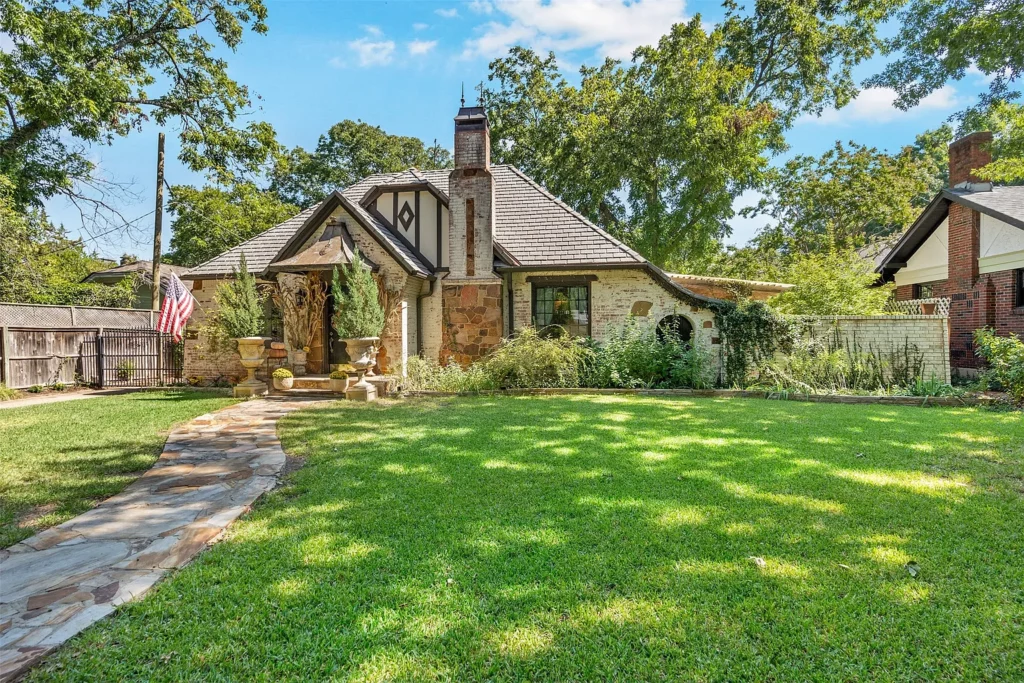 What You Can Buy For $1 Million in Fort Worth — From Westcliff Bungalows to Storybook Tudors in Berkeley, These Houses Are Going Fast