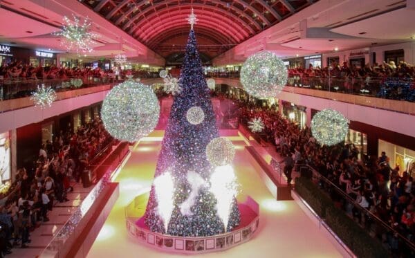 The Galleria's 35th Annual Ice Spectacular - PaperCity Magazine