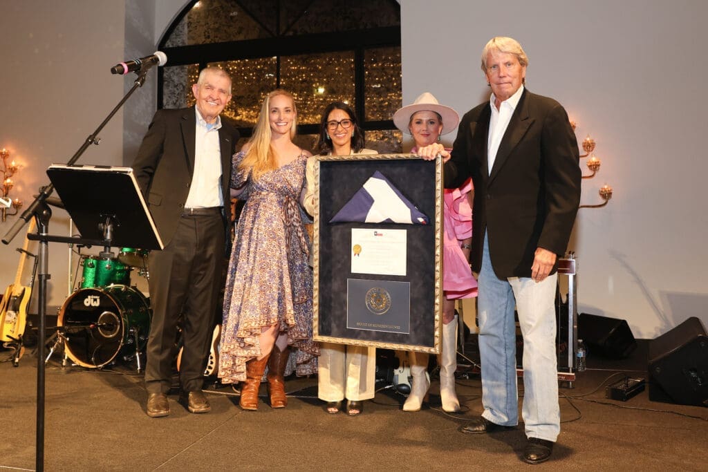 The McIngvale Family presenting the McIngvale Family Humanitarian Award to Rob Wilson with the John M. O'Quinn Foundation at Crime Stoppers record breaking gala held at The Revaire (Photo by Jacob Power)