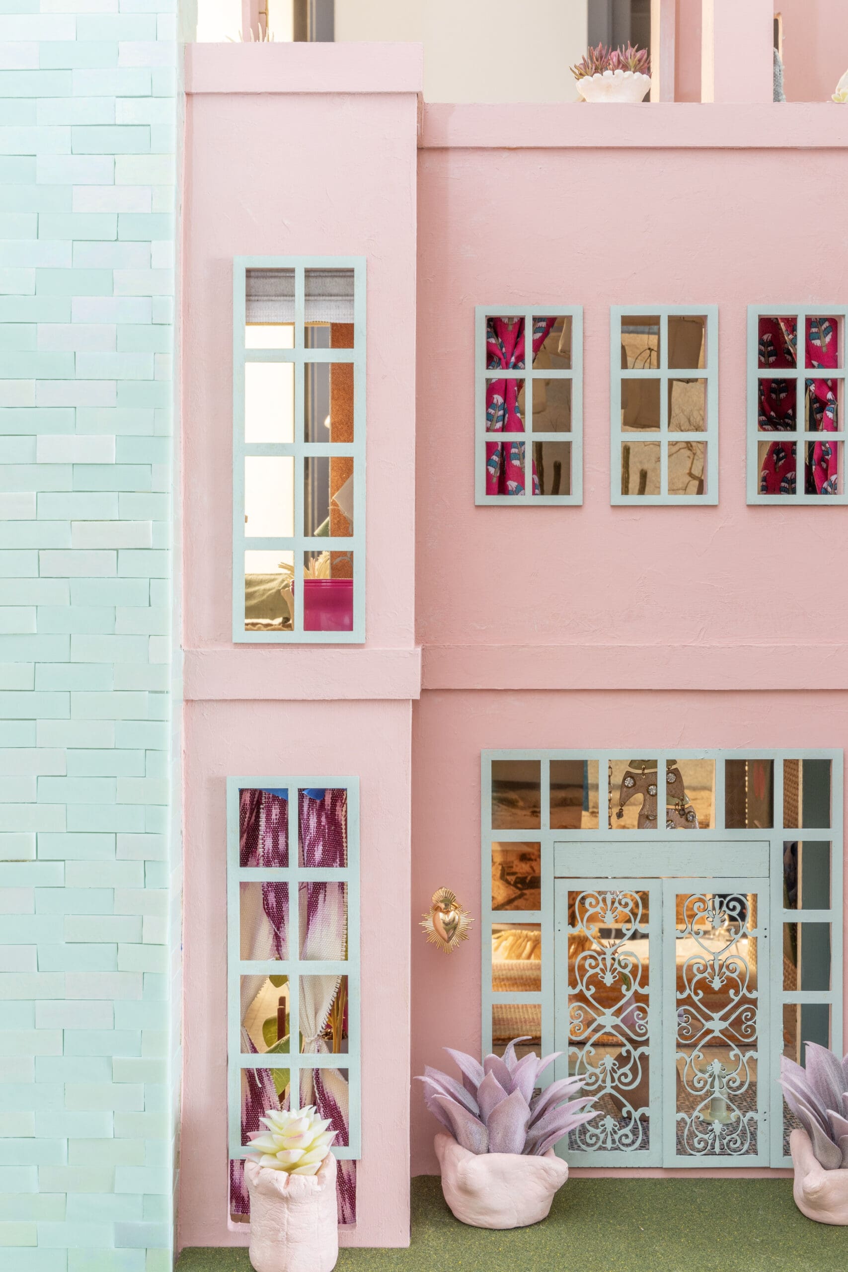 Wills Design Associates Dollhouse (Courtesy La Petite Maison)