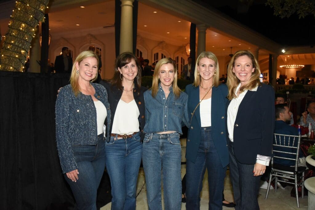 Jenny Demeris, Kris Del Prete, Lauren Fertitta, Amber Howard, Shane Scruggs at the Houston Police Foundation True Blue fundraiser   (Photo by Alexander's Fine Portrait Design )