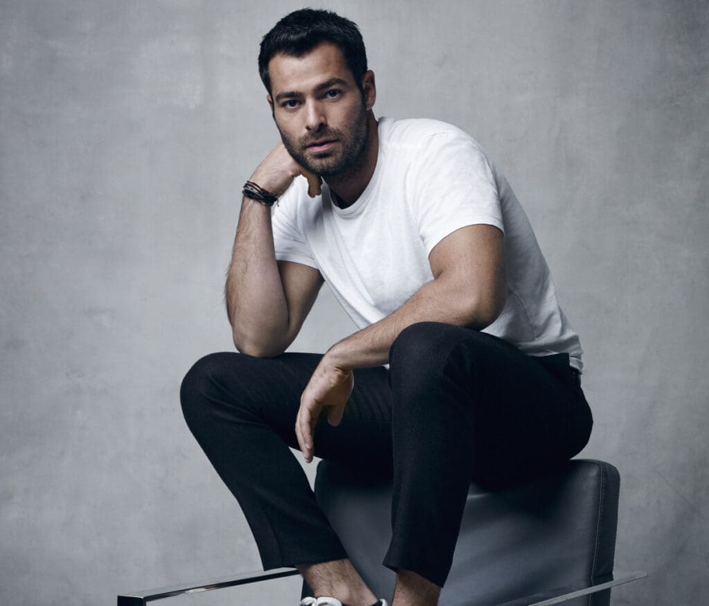 Jonathan Simkhai will receive Achievement in Fashion at FGI's Night of Stars.
