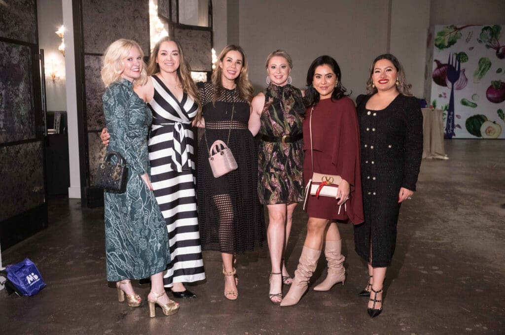 Michella Lorino, Maggie Bentley, Yanett Carmona, Jen Torres, Elia Gabbanelli, Perla Guerra at March of Dimes Signature Chefs.  (Photo by Daniel Ortiz)