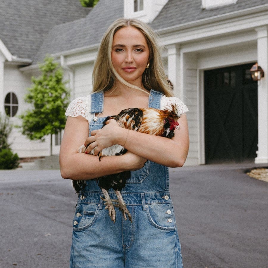 Dallas’ Gen-Z Martha Stewart and Friend of Mine Founder, Kenzie Elizabeth, Releases Her Most Prized Product Yet