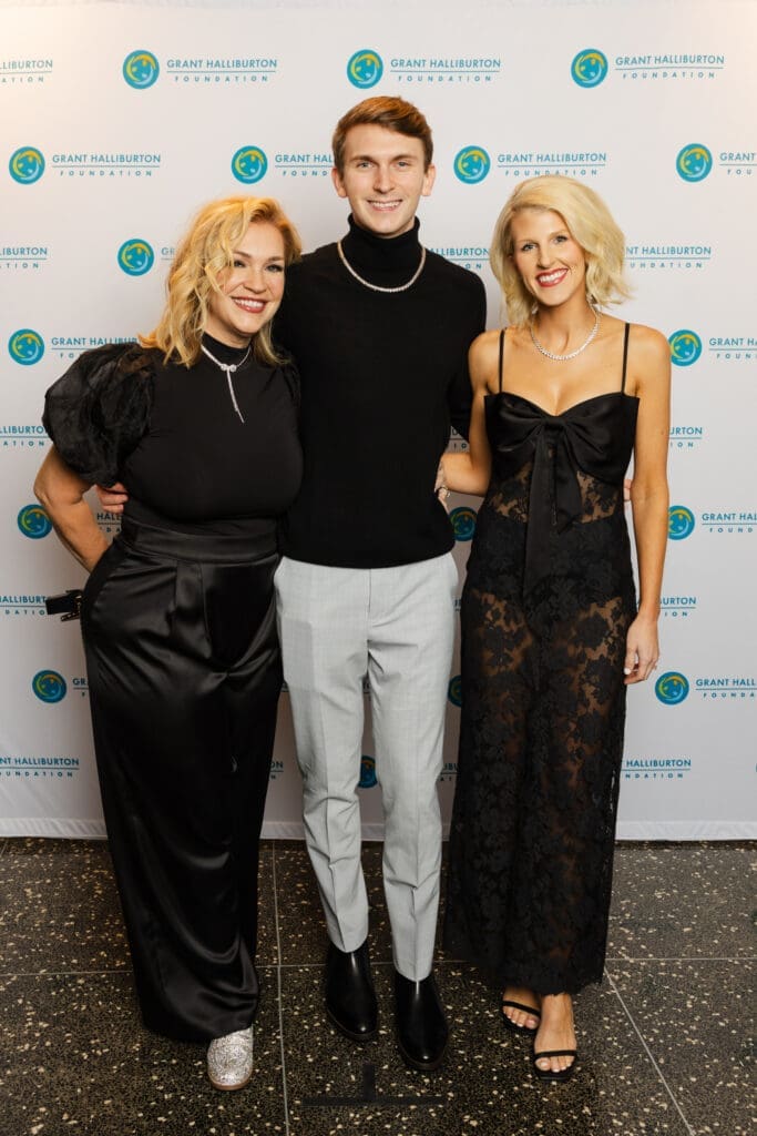 Brandy Ricketts, Devyn Slaven and Farren Watson (Photo by Simon Luna)