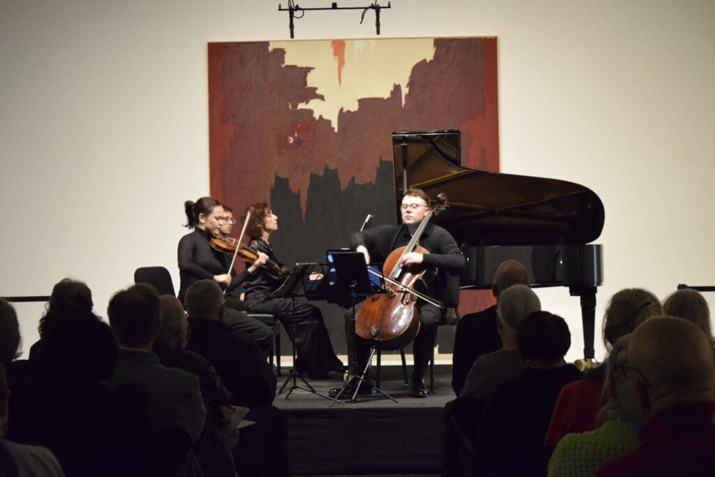 DACAMERA artistic director and pianist Sarah Rothenberg, cellist Chris Ellis, and DACAMERA Young Artist violinist Astrid Nakamura perform the Piano Trio No. 2 in E minor by Dmitri Shostakovich at the Menil Collection (Photo by Elizabeth Queen)