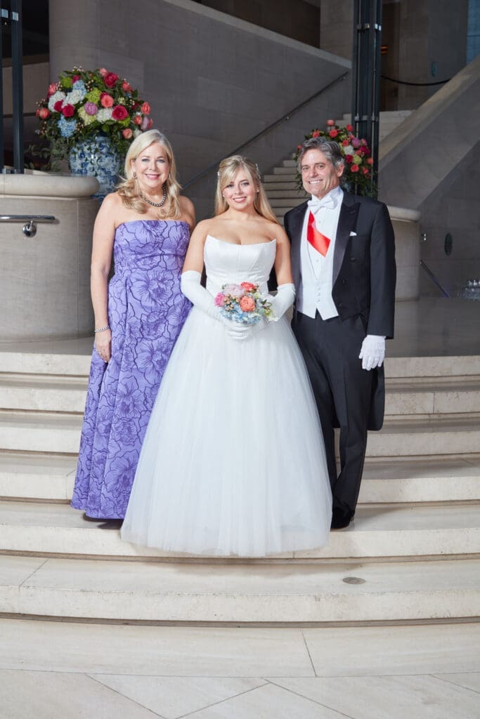 Kristi, Sydney, and Ron Hoyl. (Photo by Gittings)
