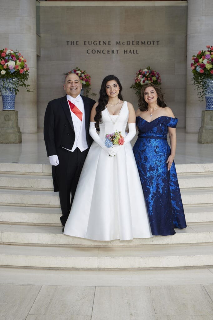 Eduardo, Garcia, Jr., Eliana Lourdes, and Yolanda Garcia (Photo by Gittings)