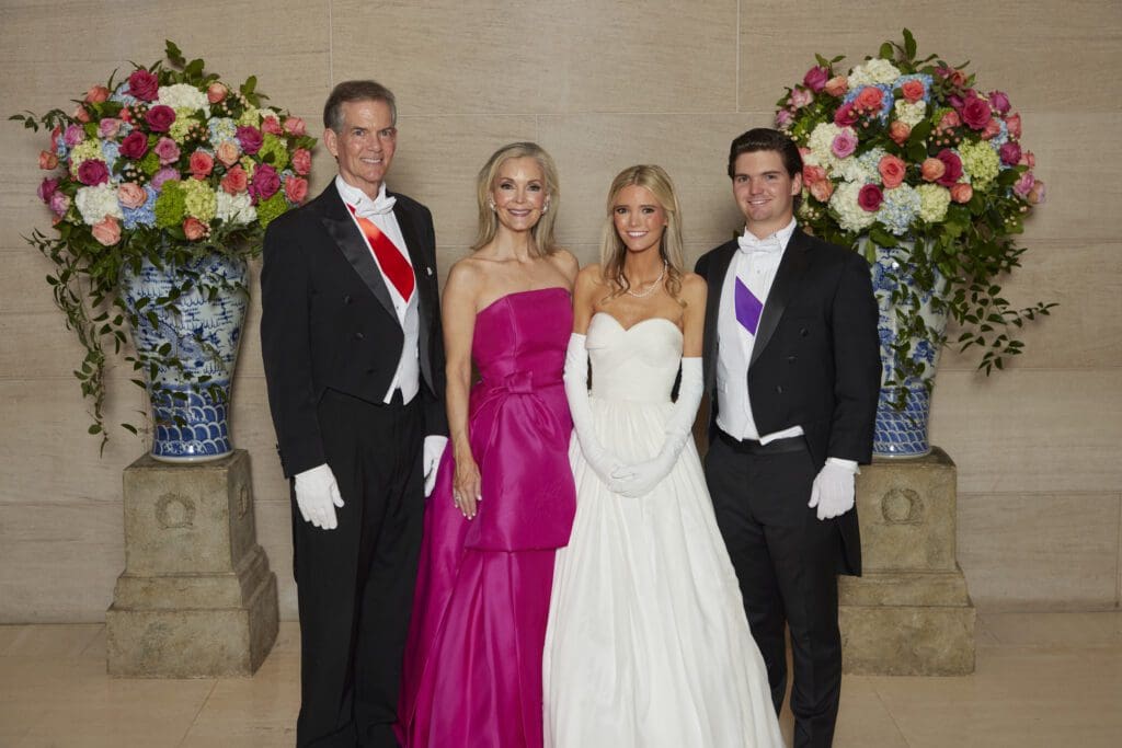 Key, Coker Sr., Katherine Coker, Olivia Coker, Key Coker, Jr. (Photo by Gittings)