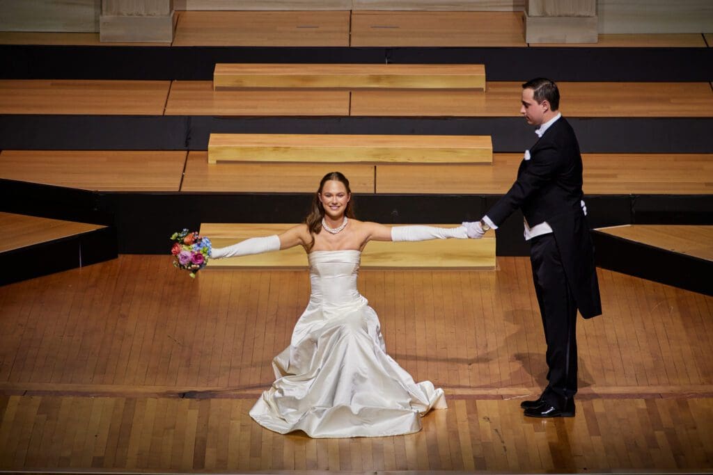 Lauren Brown and Matthew Laza (Photo by Gittings)