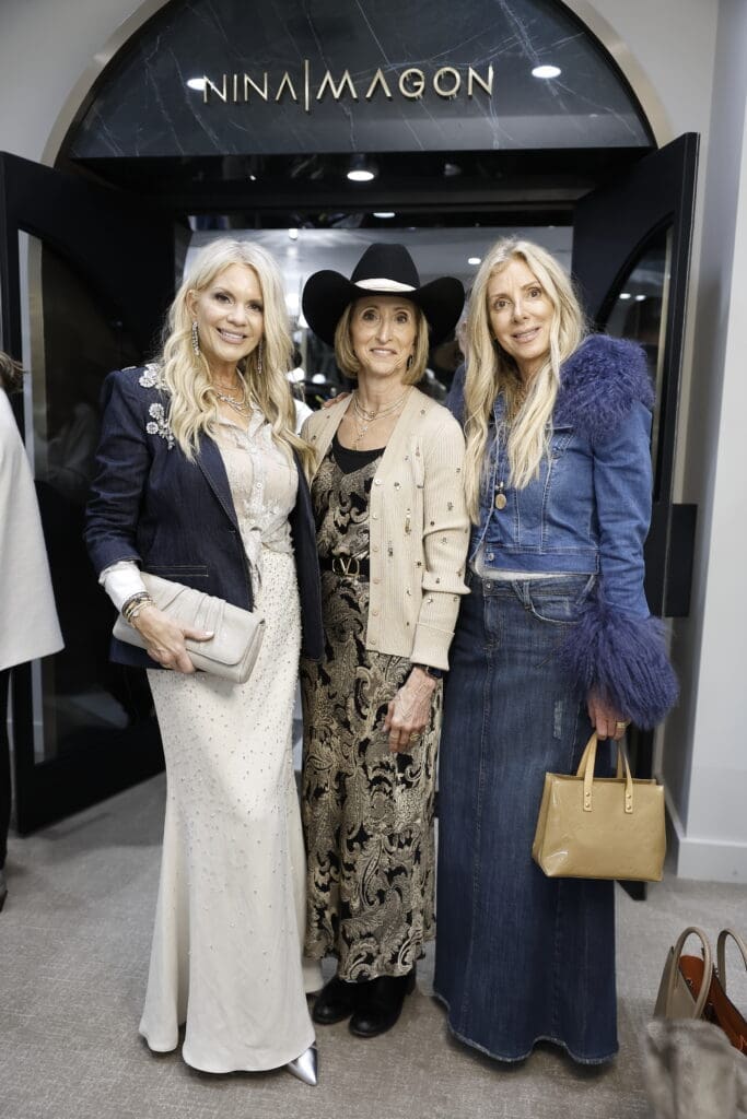 Cindy Stein, Shelley Wiesenthal, Mindy Levinson at Zadok Jewelers Round Top Rendezvous