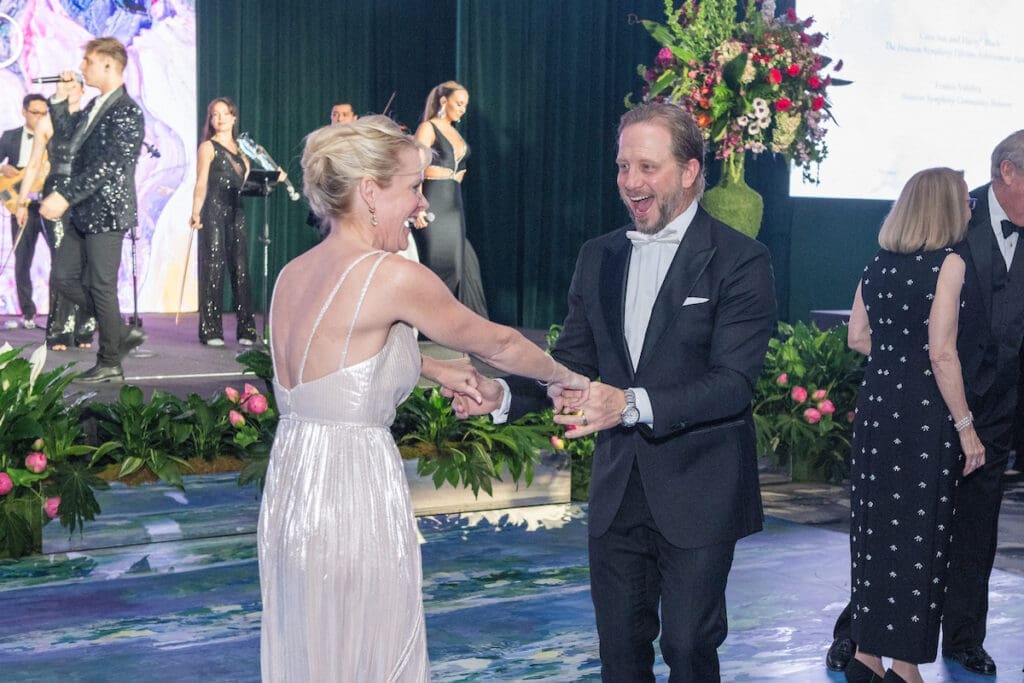 New Houston Symphony CEO Gary Ginstling Makes a Strong First Impression Amid the Floral Extravaganza of a Ball to Remember
