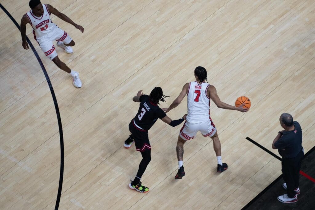 Milos Uzan controlled the game for Houston against Texas Tech. (@UHCougarMBK)