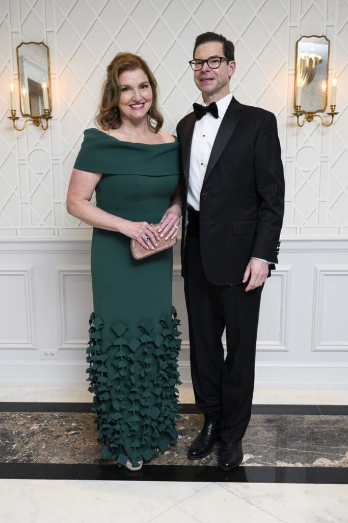 Karen & Mike Brisch at the 2025 Poets & Writers Ball held at the River Oaks Country Club. (Photo by Michelle Watson) 
