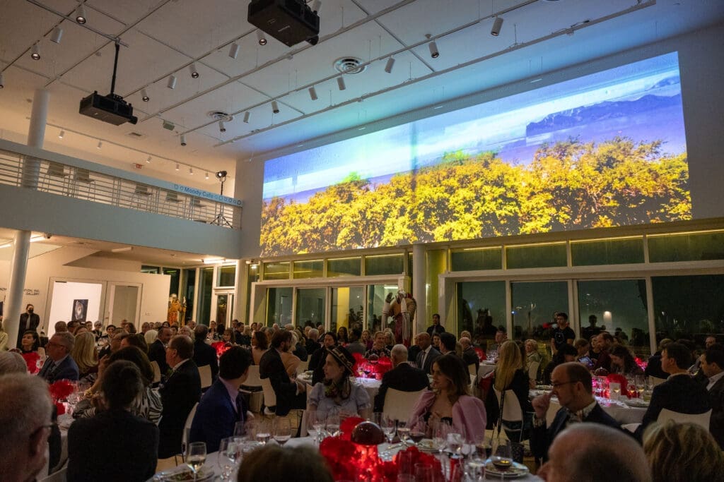 Dinner scene at A Dinner for the Moody featuring work by Cannupa Hanska Luger at Rice University’s Moody Center for the Arts. (Photo by Jenny Antill Clifton) 