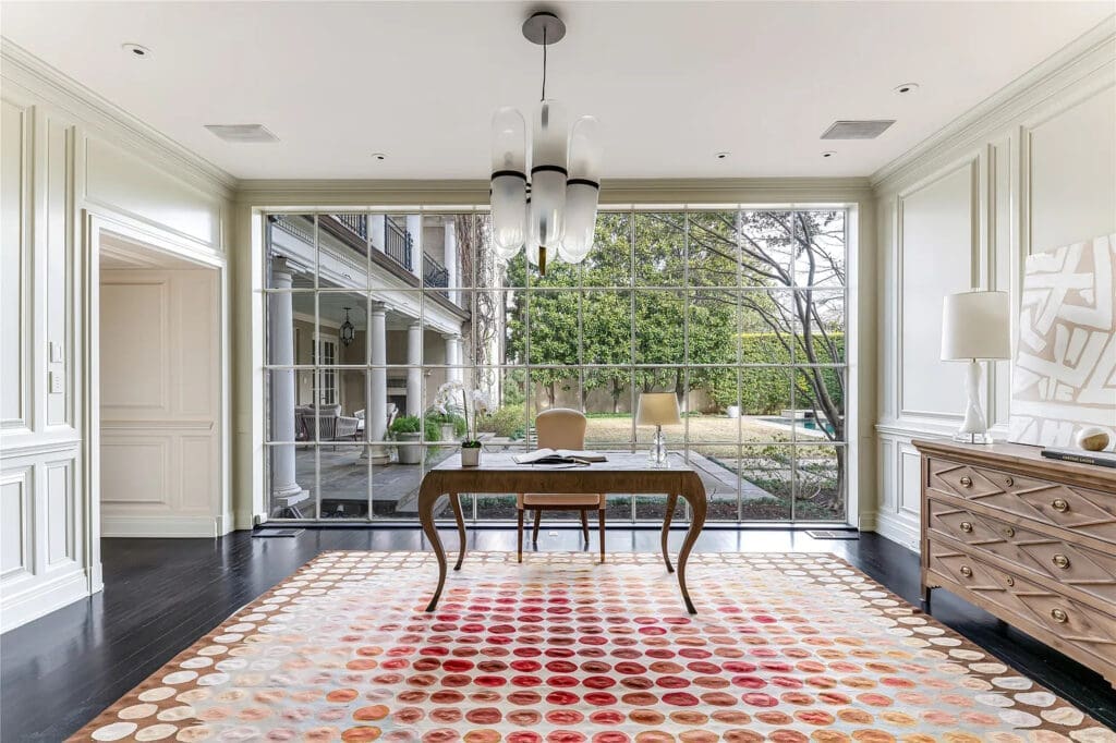 Natural light floods 4226 Arcady Avenue. (Photo by Allie Beth Allman & Associates)