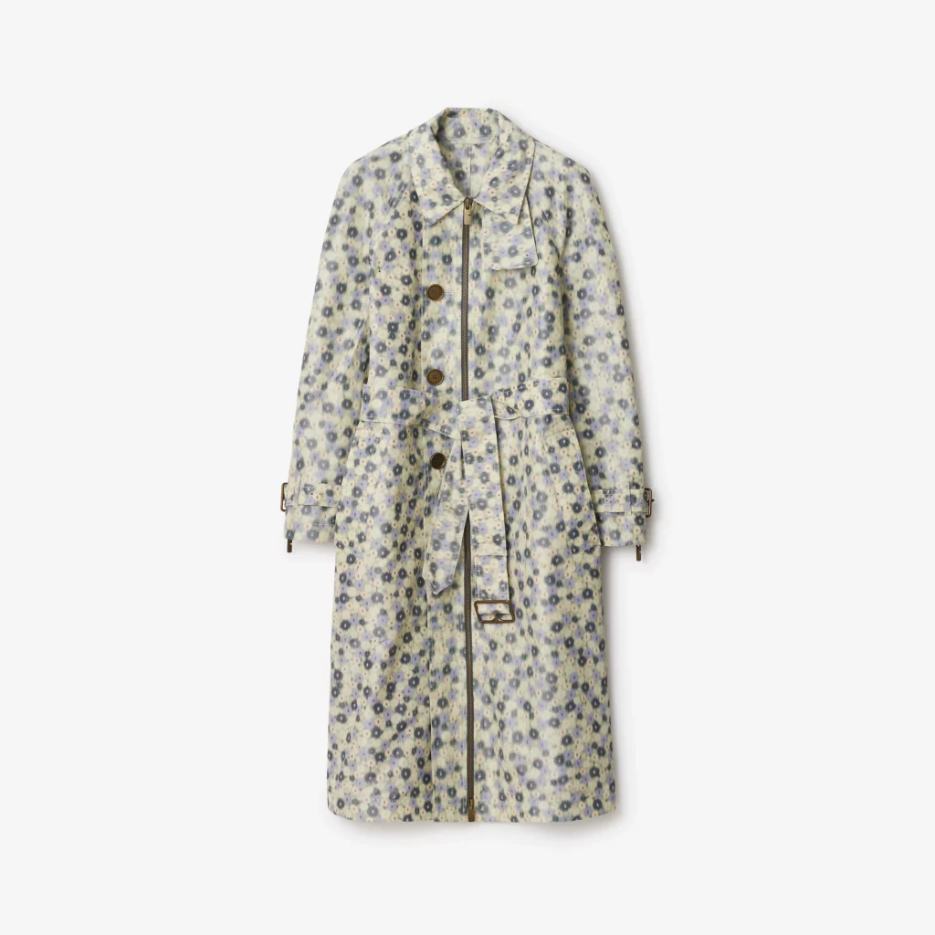 Burberry Long Daisy Lightweight Zip Car Coat, $3,390.  (Photo by Enmi Yang)