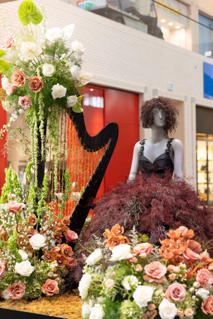 Dallas Symphony Orchestra by Fleurs De Sol Floral Design (Photo by NorthPark Center)