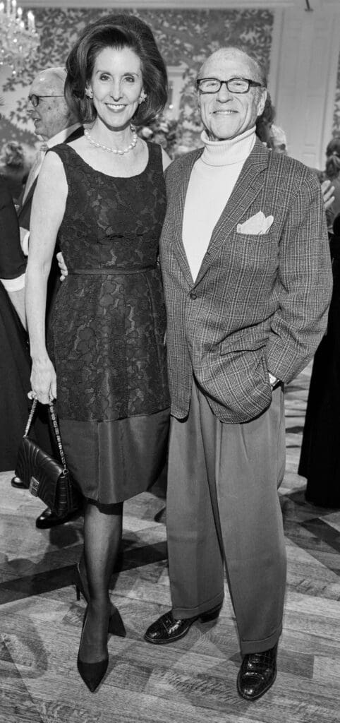 Phoebe Tudor, Robert Sakowitz at The Heritage Society's 70th Platinum Jubilee Anniversary. (Photo by PWL Studio, Fulton Davenport)
