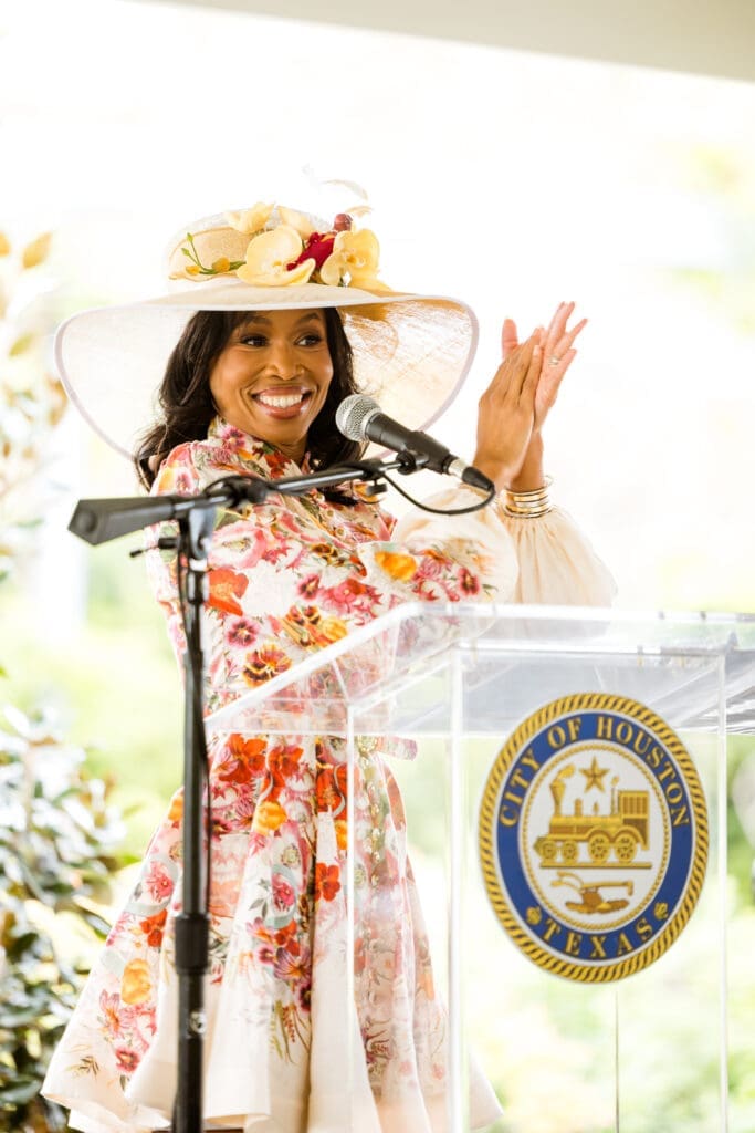 This Houston Lawyer Brings Upcycled Style and a Giving Heart — Getting To Know Best Dressed Hall of Famer Roslyn Bazzelle Mitchell