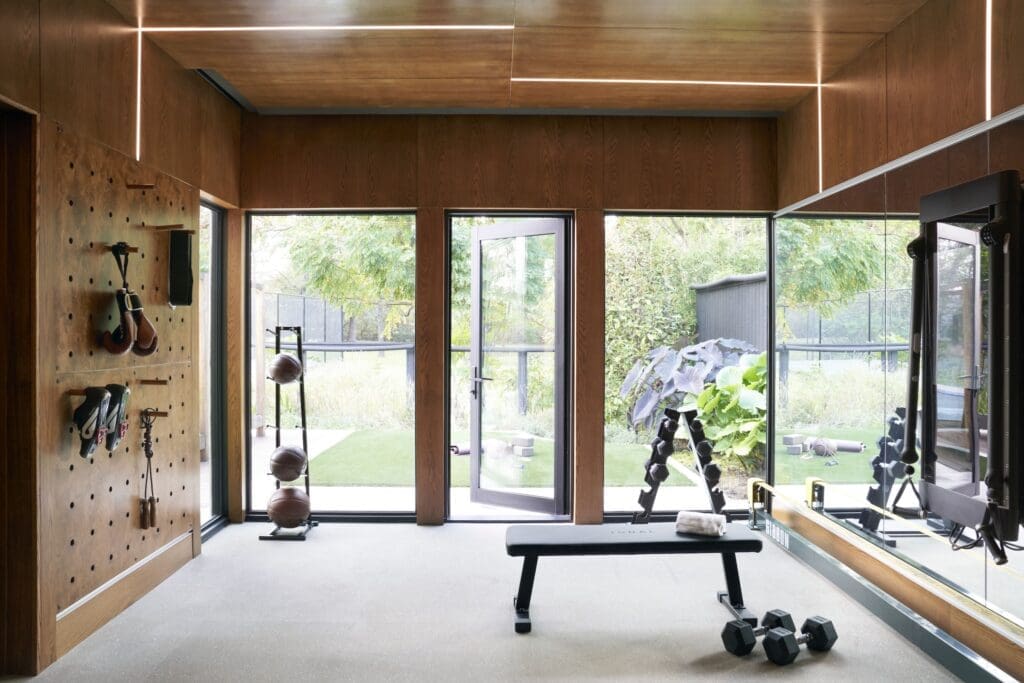 The gym at 4004 Inverness (Photo by Pär Bengtsson)