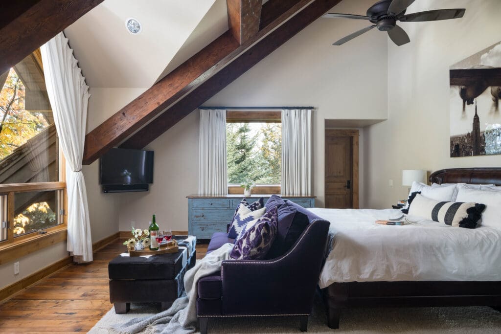 The home features four supremely appointed bedrooms. (Photo courtesy of Vrbo) 