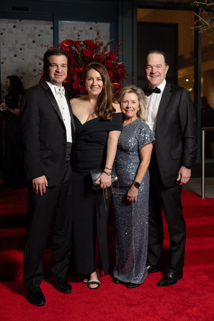 Ryan & Rachel Kelly, Patty & T. Mark Kelly at the Houston Museum of Natural Science gala (Photo by Mike Rathke)