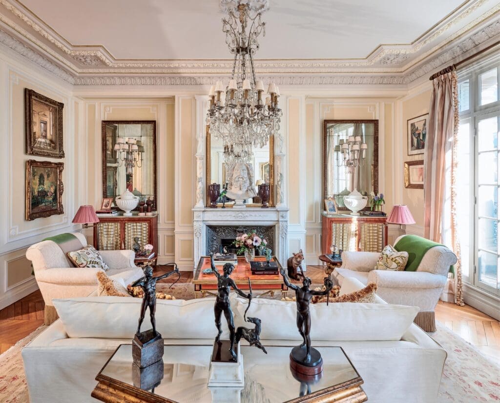 The grand salon of Le Chevallerie (Photo by Xavier Béjot)