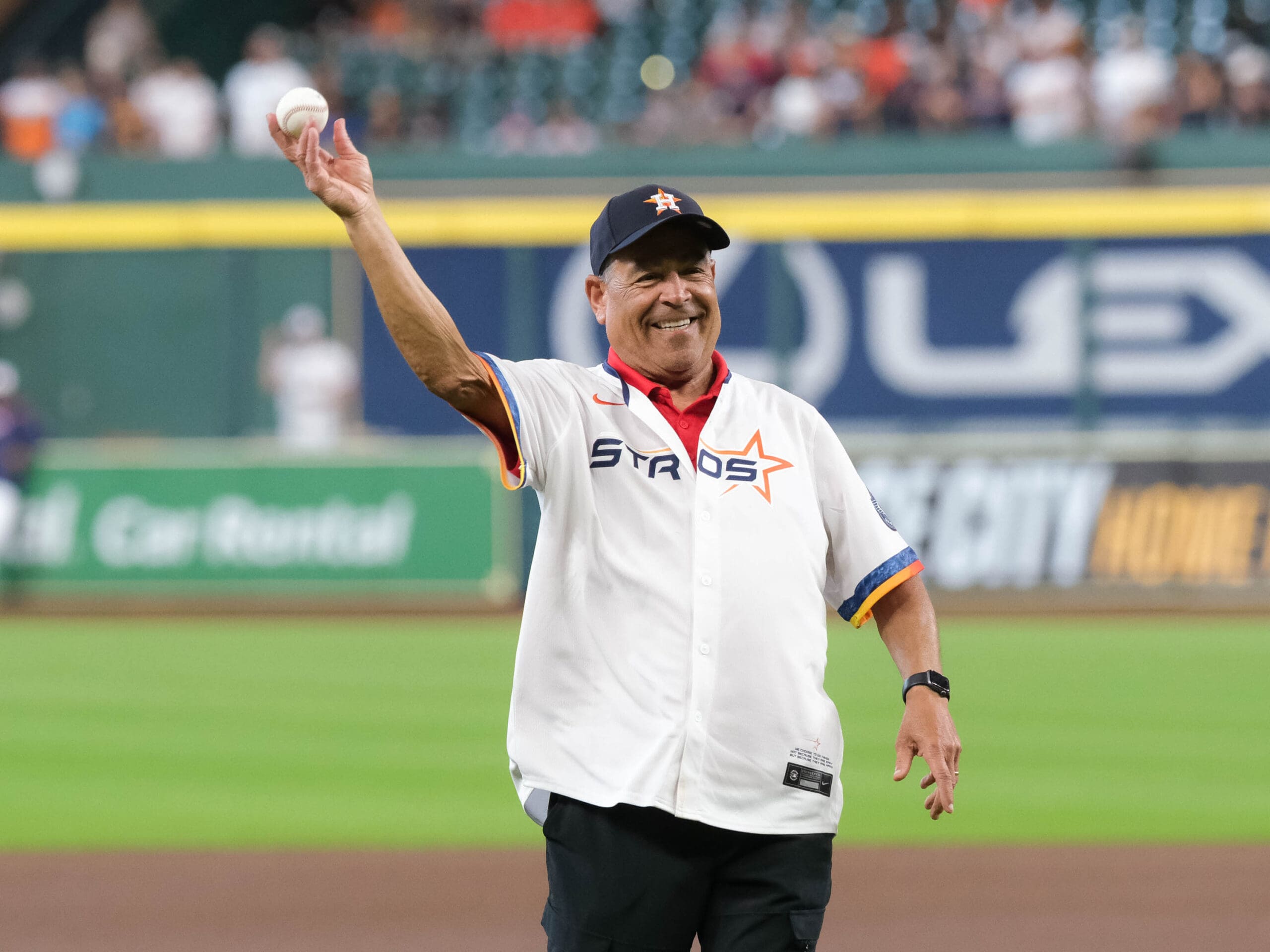 The Houston Astros honored the University of Houston Cougars men’s basketball team, and coach Kelvin Sampson, who threw out the ceremonial first pitch before the ballgame against the Toronto Blue Jays at Daikin Parrk