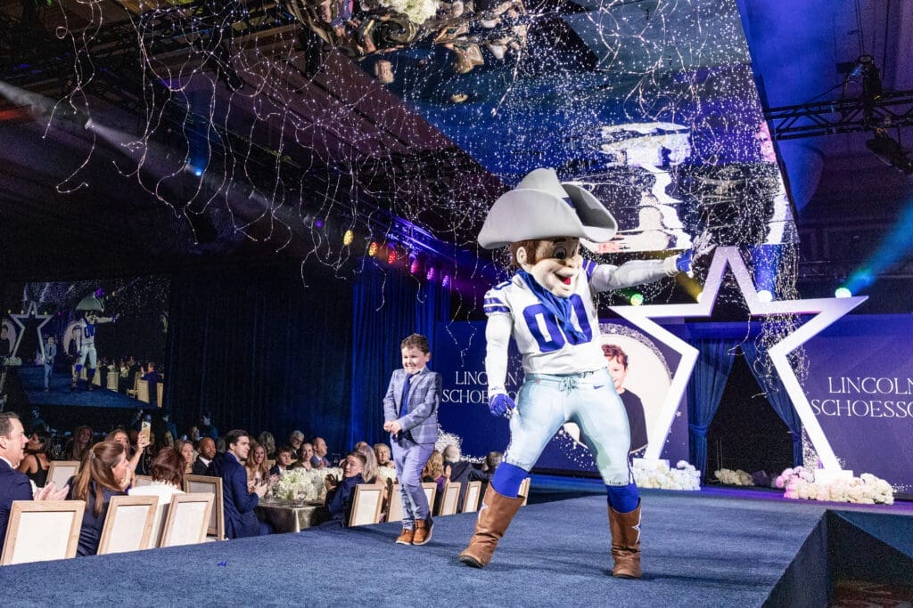 Lincoln Schoessow and Rowdy (Photo by Tiffany Sage for BFA)