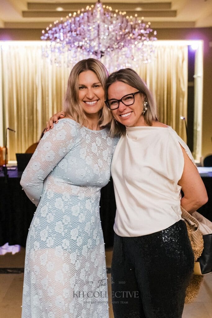 Amanda Medsger, Gin Braverman at the Houston Center for Photography 2025 Auction & Gala (Photo by Kelly Hornberger Photography)