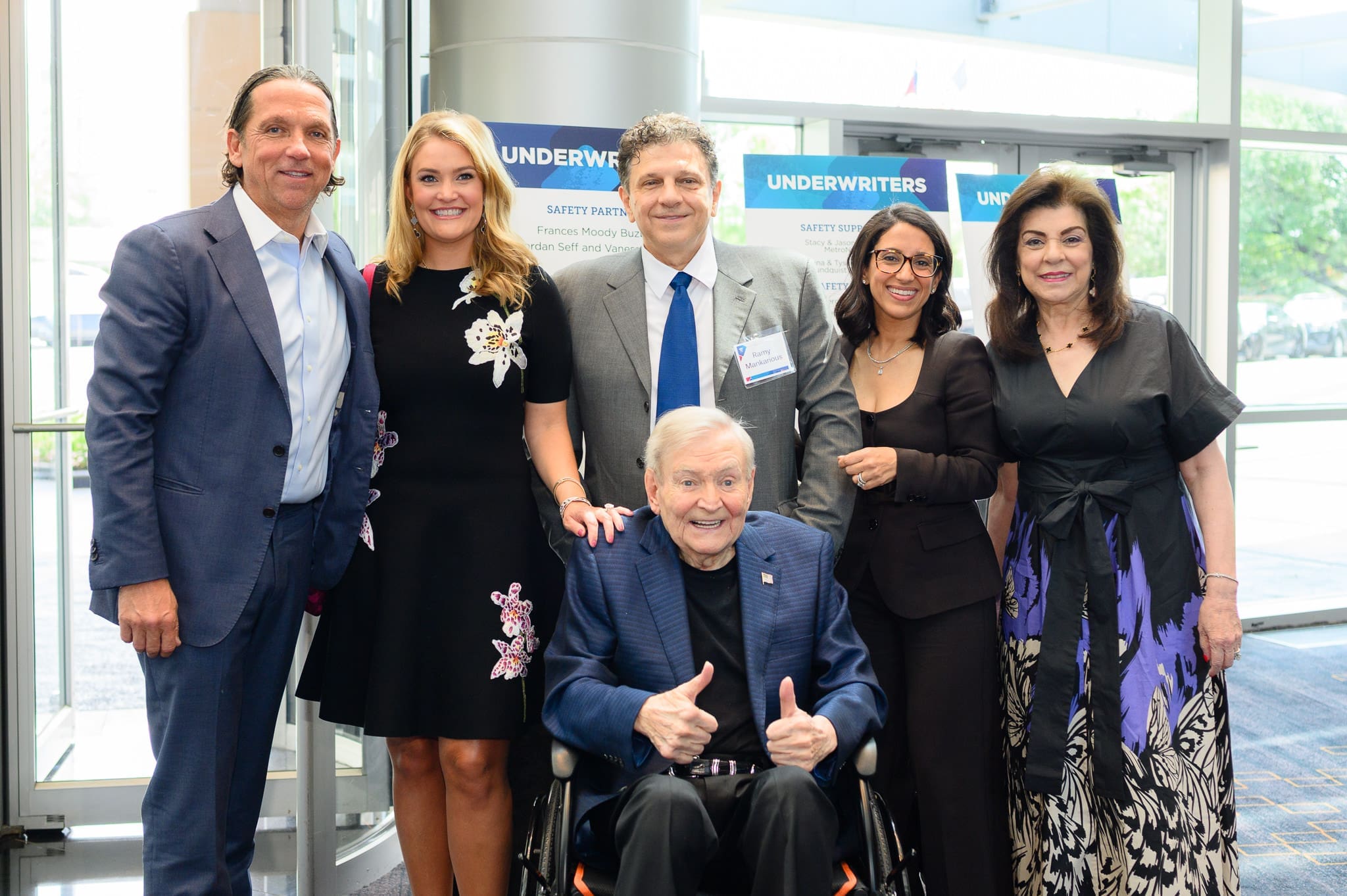 Tony Buzbee, Honoree Frances Moody Buzbee, Ramy Mankarious, Rania Mankarious, Laura Ward, Dave Ward (Photo by Quy Tran)