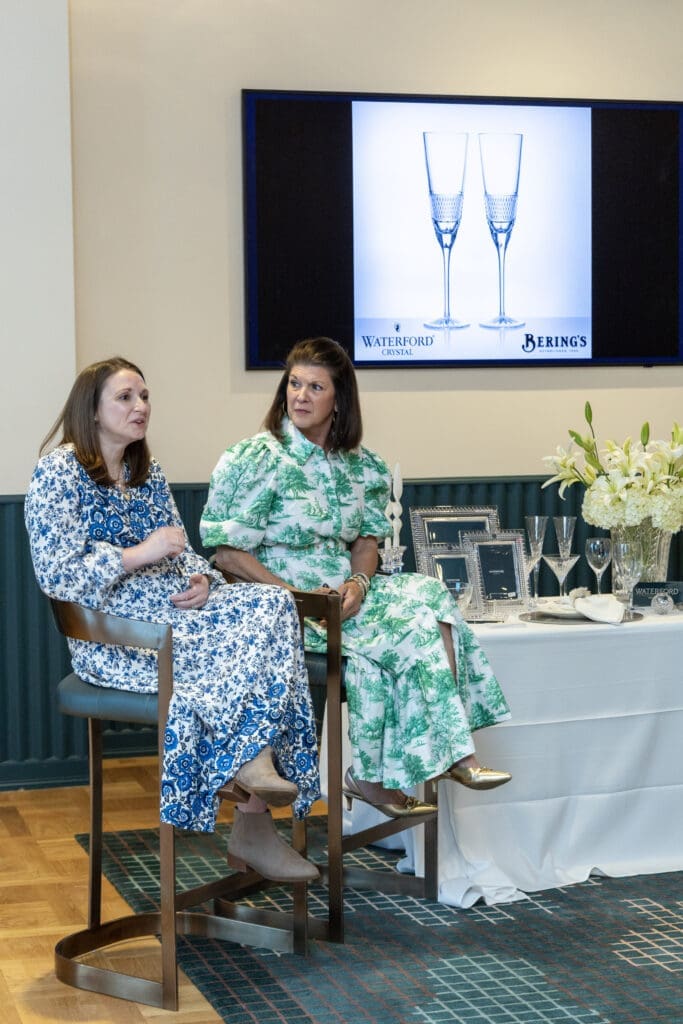 With Bering’s dynamic team of experts, brides are well on their way to a flawless registry experience.