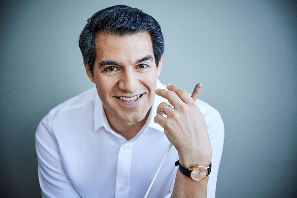 Maestro Miguel Harth-Bedoya Launches The Nation’s Only Undergraduate Conducting Degree at Houston’s Rice University