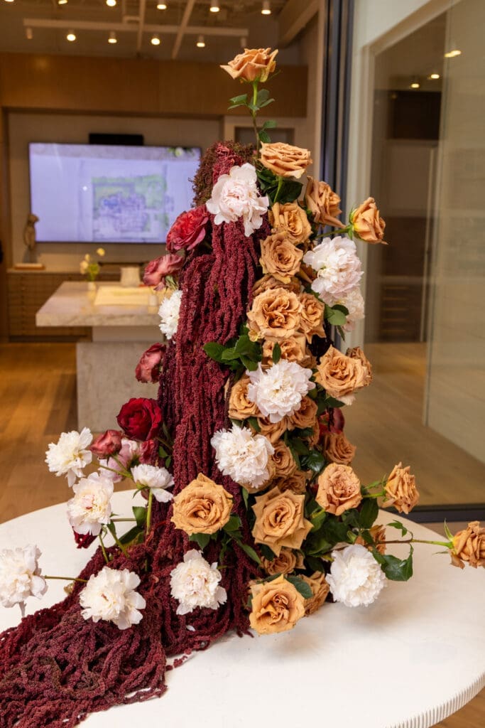 Amor del Bueno florals dress up the Frankel Design Build showroom reveal party (Photo by Chloe Kissner)