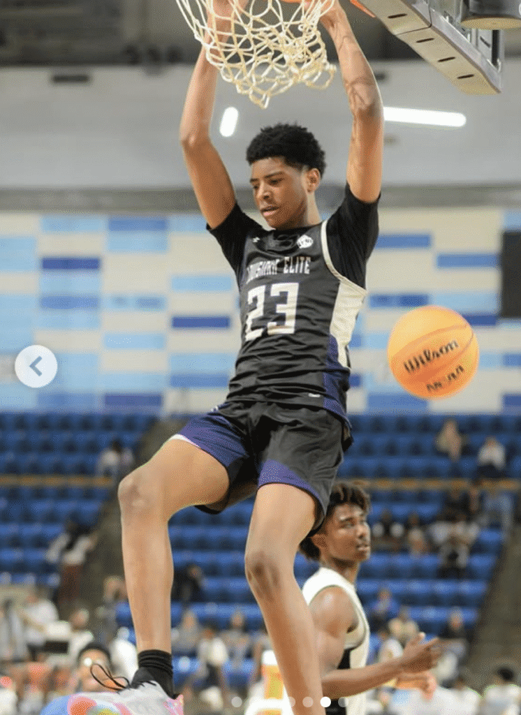 Chris Cenac Jr. is a major part of Kelvin Sampson's Fantastic Four freshmen class and a difference maker inside. (@chriscenac1)