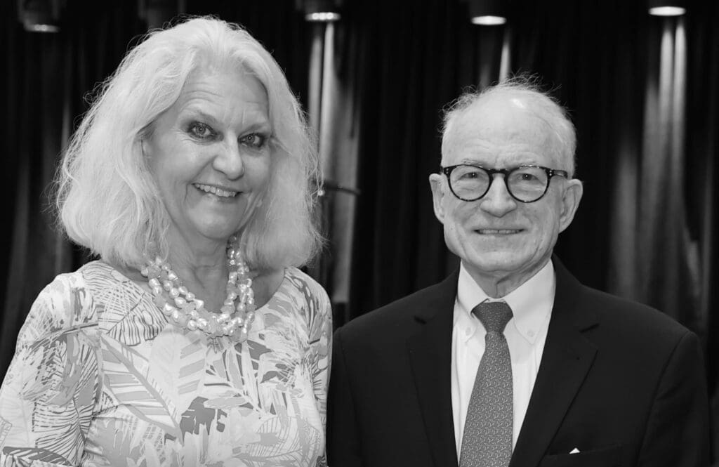 Alison Bell, Ambassador Chase Untermeyer at The Heritage Society 70th Annual Luncheon (Photo by Priscilla Dickson Photography)
