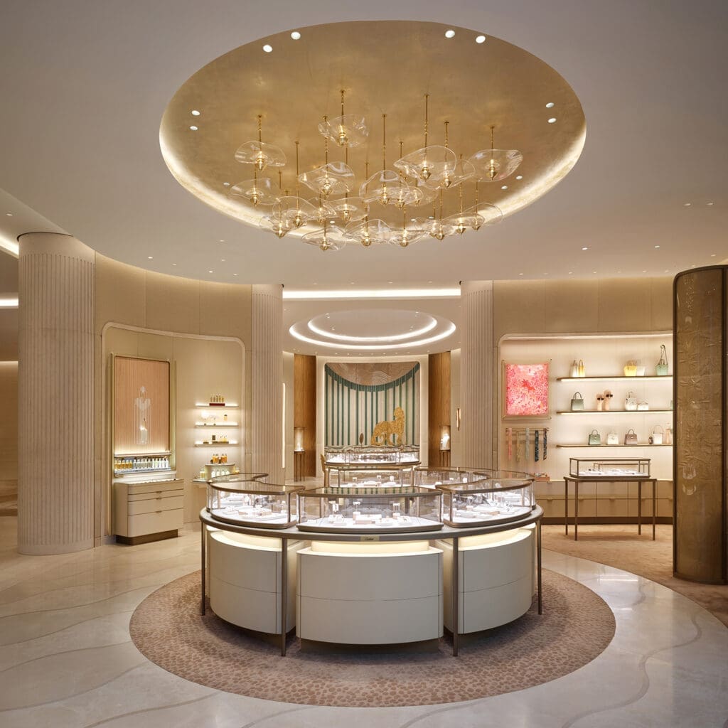 Design of the re-imagined Cartier boutique gives a nod to the Astrodome's iconic roof and circular profile. 