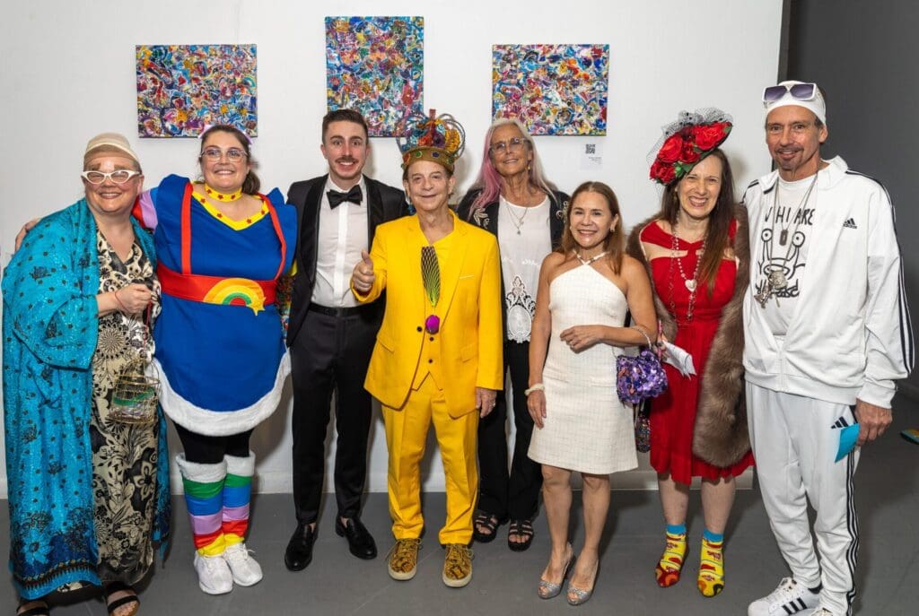 Emily Sloan, Art League Houston executive director Jennie Ash, co-chair Tyler Hough, honoree Lester Marks, Rebecca Bass, Penelope Marks, co-chairs Catherine D. Anspon & John Walker at Art League Houston 2025 Montrose Art Party "MARTY" (Photo by Alex Barber)