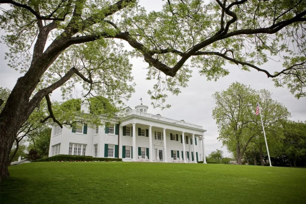 Dallas’ Landmark Estate ‘Mount Vernon’ Listed for Nearly $20 Million