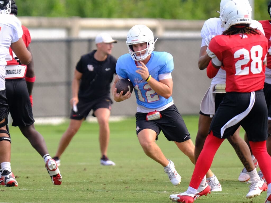 Houston’s Punt Returning Quarterback — Freshman Austin Carlisle Could Break the Mold and Play an Arch Manning Special Packages-Type Role For Willie Fritz