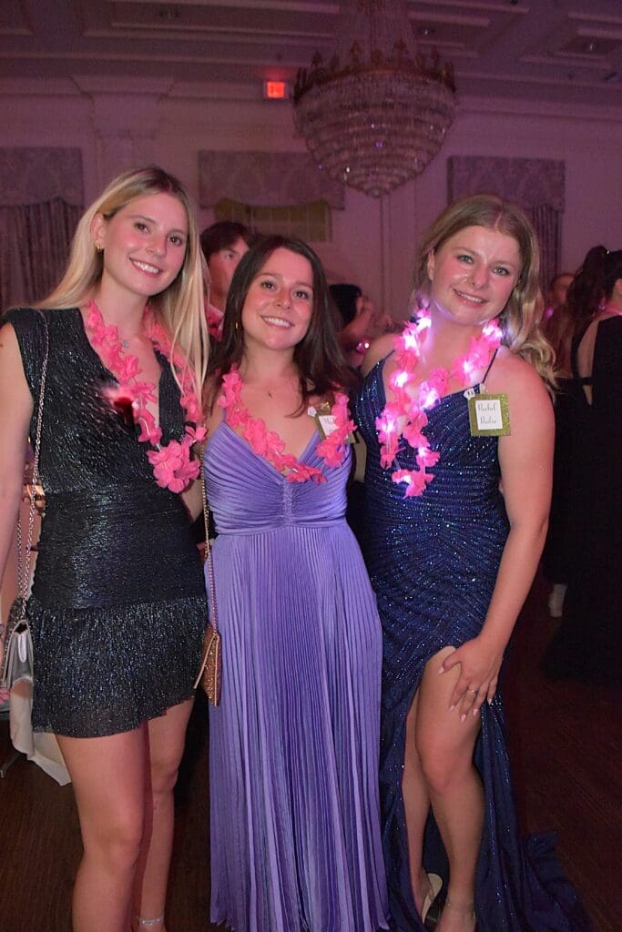 Bella and Marlo Rivas with Rachel Rader (Photo by Deborah Brown)