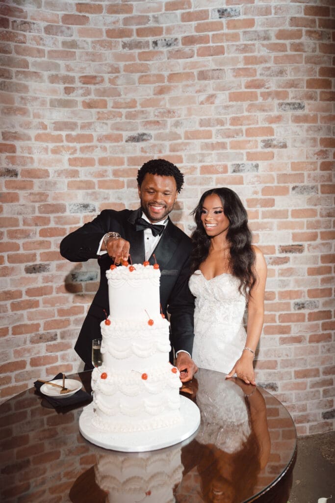 An Alum of The Bachelor Finds Love Off TV and Pulls Together the Perfect Texas Wedding — Aly Jacobs Nabs Joshua Harrell