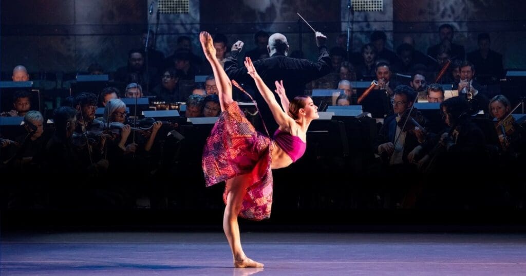 Fort Worth Symphony Orchestra Debuts Joby Talbot’s <em>Alice’s Adventures in Wonderland</em> in Collaboration With Bruce Wood Dance Dallas