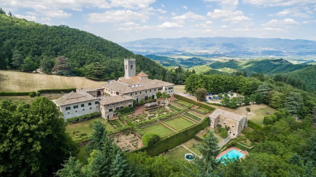 Badia-a-Cultibuono_coltibuono_esterni_0042.jpg