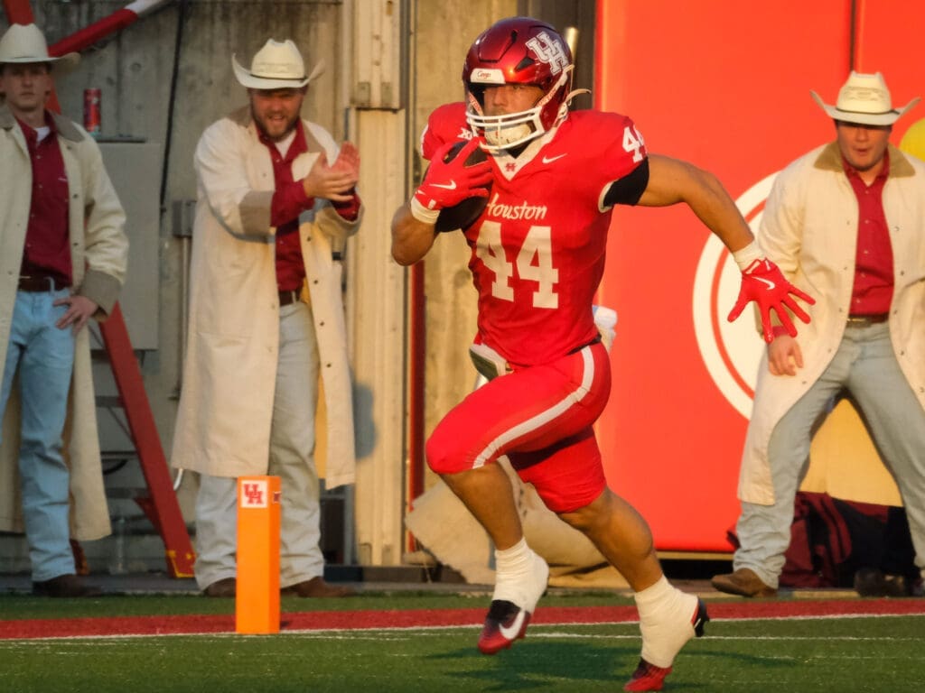 University of Houston running back Dean Connors runs hard. Always. (Photo by F. Carter Smith)