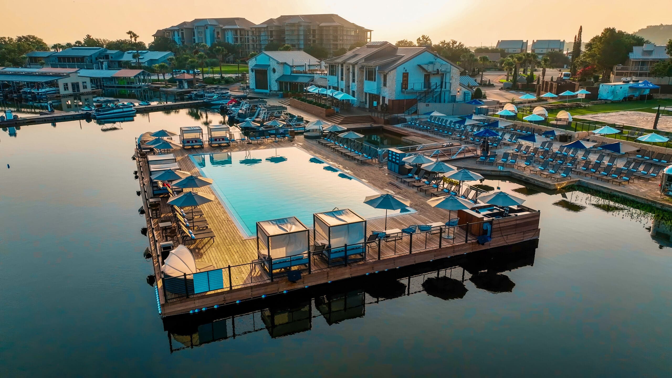 WATERFRONT FLOATING POOL-LUXURY (Photo by Horseshoe Bay Resort)