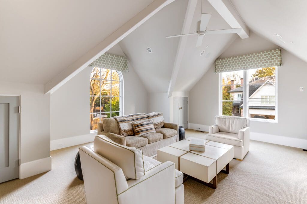 The neighborhood it sits within is incredibly vibrant, friendly, and desirable. As well as being two blocks from Hyer Elementary and close to Preston Center